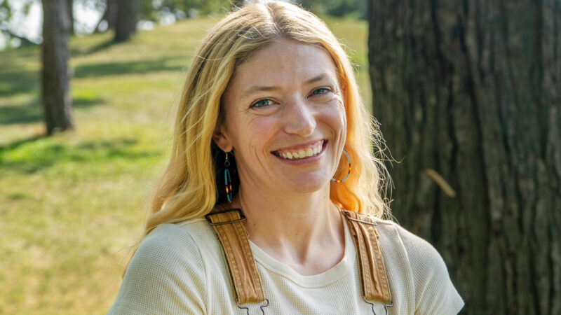 Amelia English