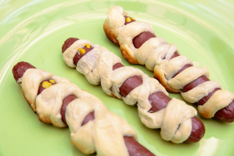 hot dogs that look like mummies